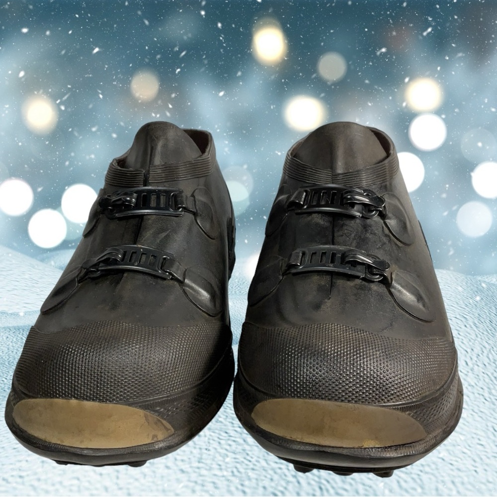 SNOWGEAR Traction Overshoe Low Top Studded Waterproof Snow Ice Spiked Shoes